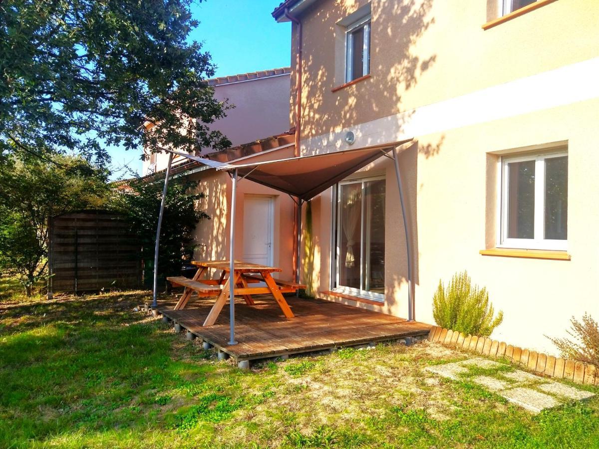 Le Clos Andree - Charmante Maison 8 Personnes - 5 Lits - Climatisation Reversible - Parking 3 Vehicules - Garage - Zone Nord Montauban - Terrasse Et Jardin Buitenkant foto