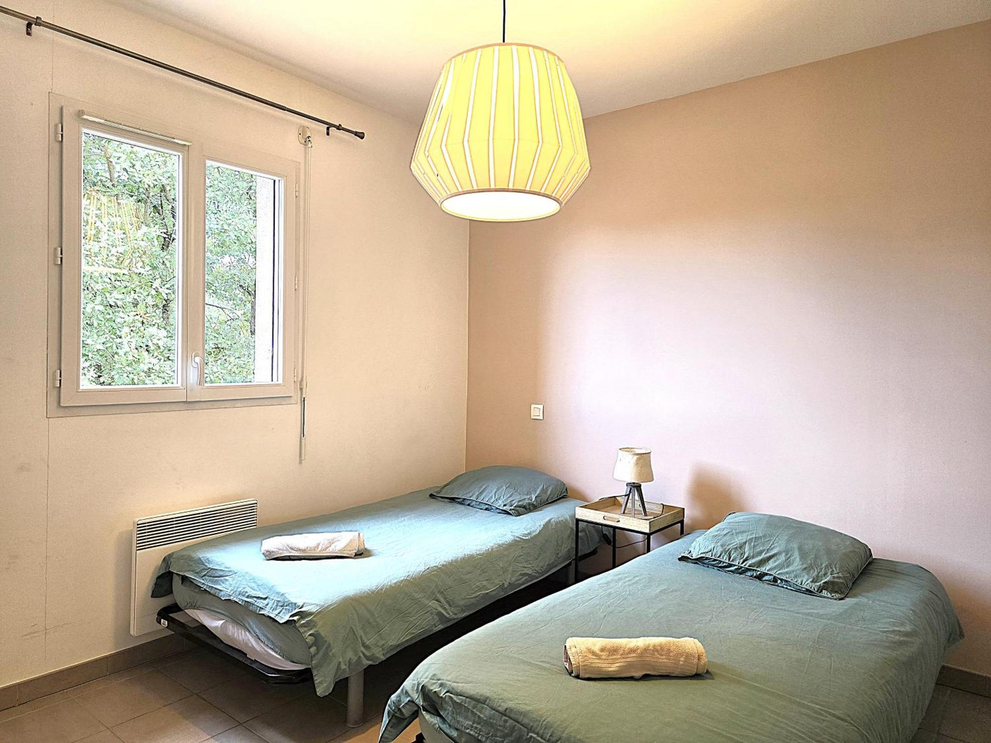Le Clos Andree - Charmante Maison 8 Personnes - 5 Lits - Climatisation Reversible - Parking 3 Vehicules - Garage - Zone Nord Montauban - Terrasse Et Jardin Buitenkant foto